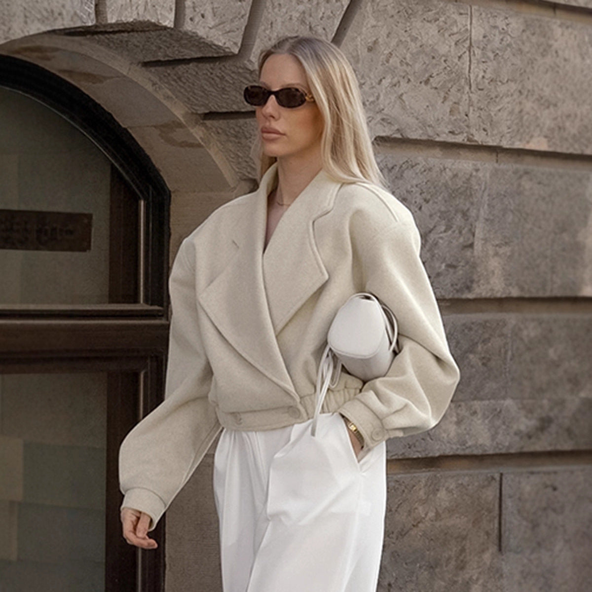 Commuter Wool Coat With A Blazer Collar For Women